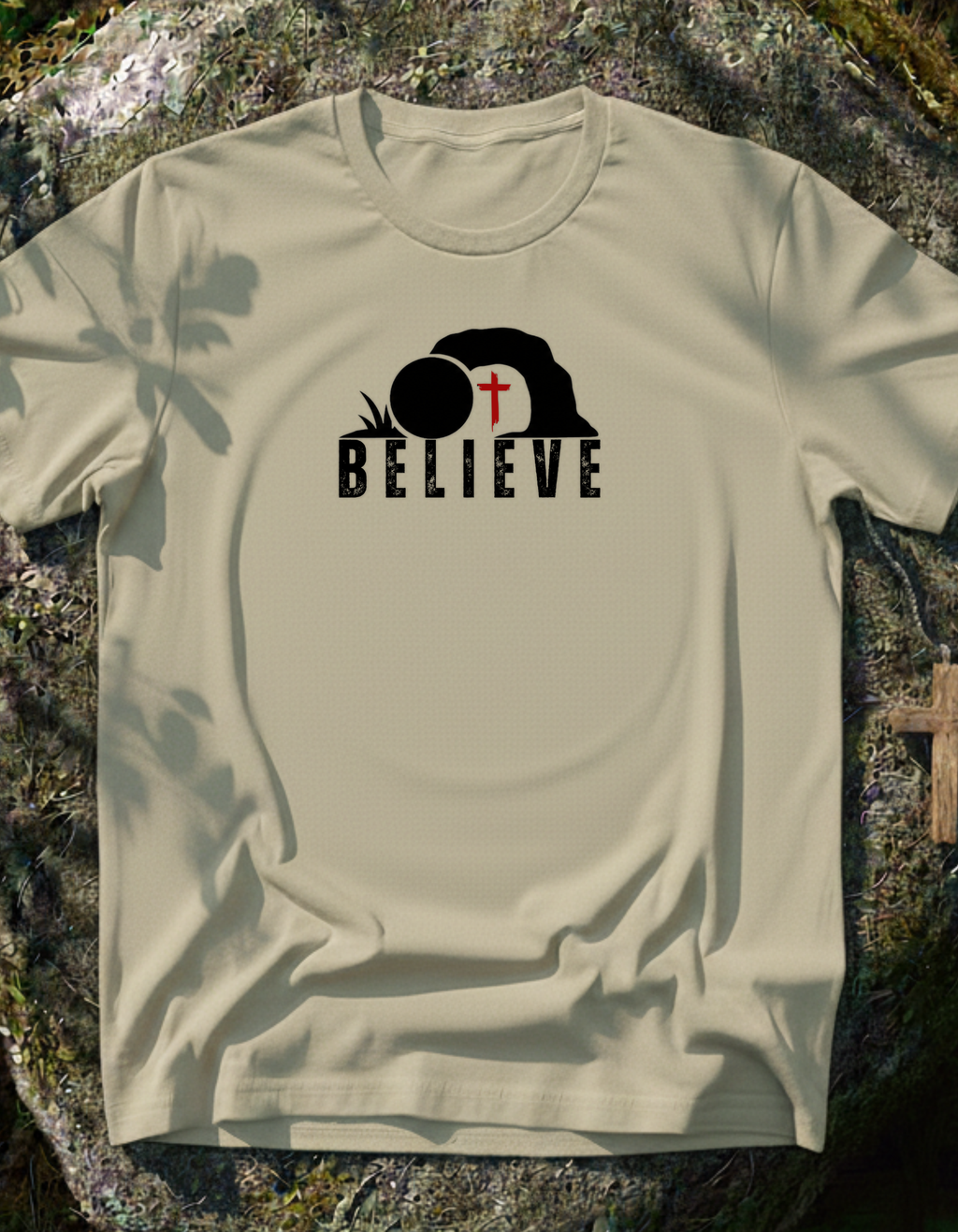 He's Alive Believe - T-Shirt