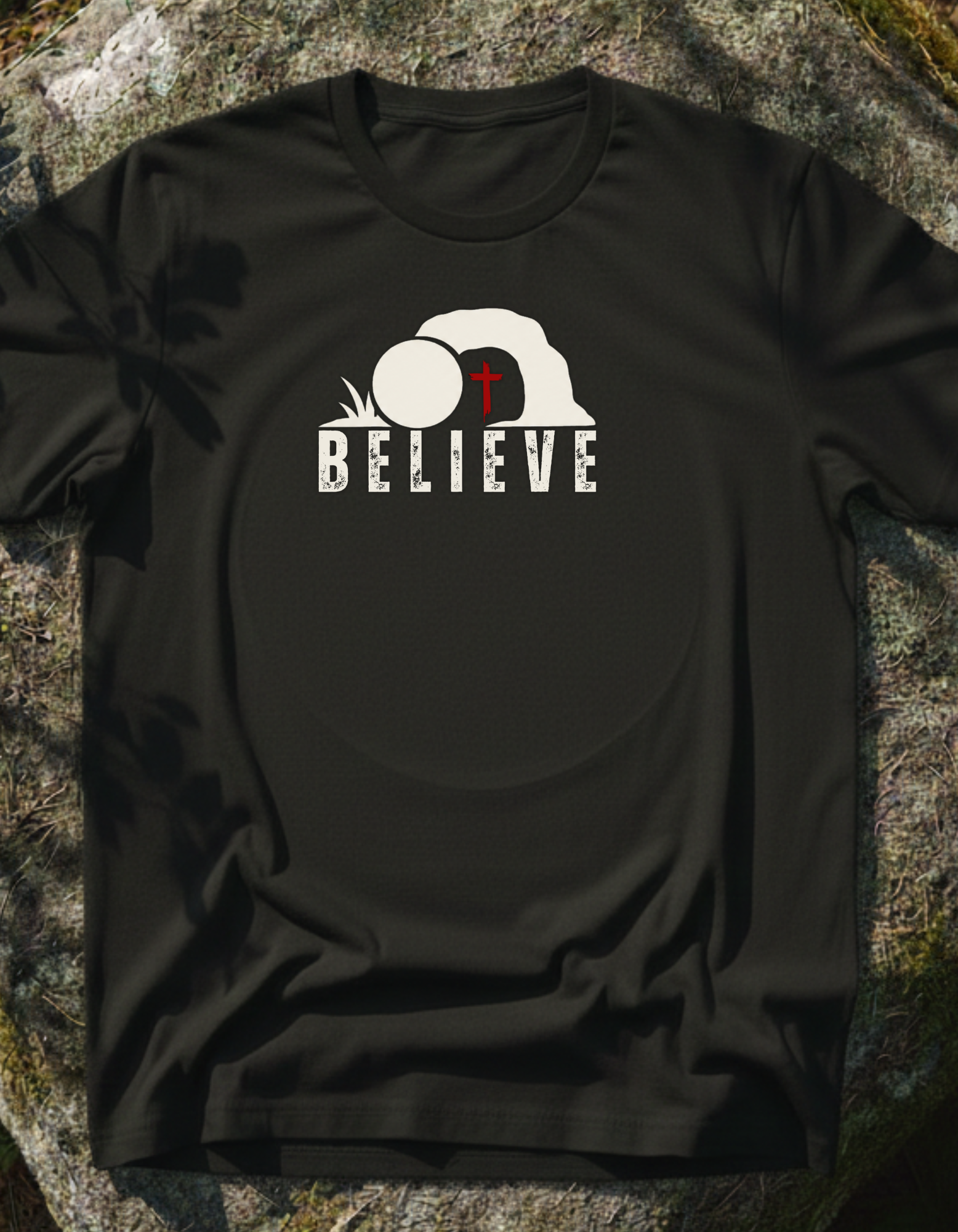 He's Alive Believe - T-Shirt